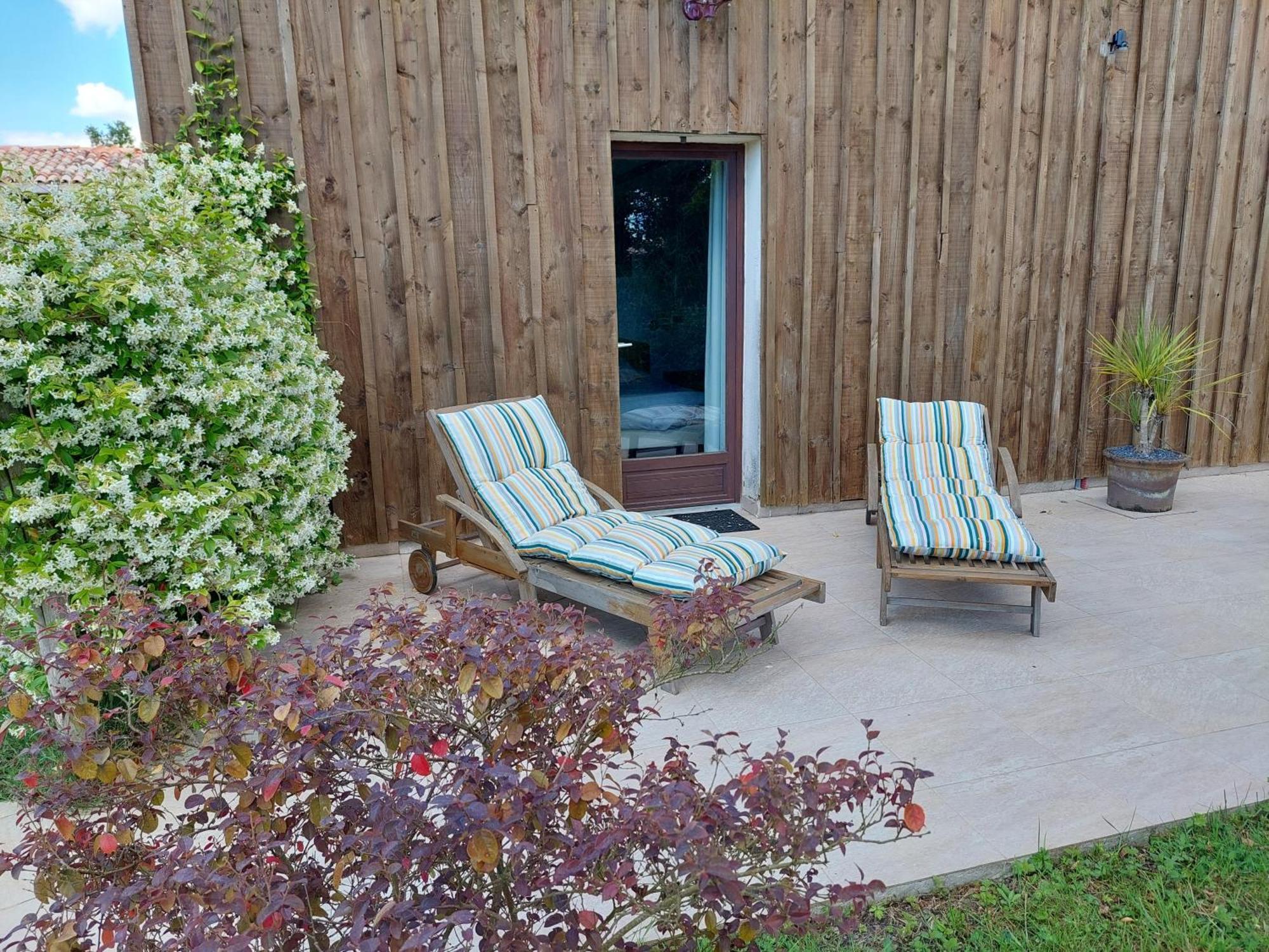 Gite Cosy Grand Confort Dans Un Ecrin De Verdure Agudelle Екстериор снимка